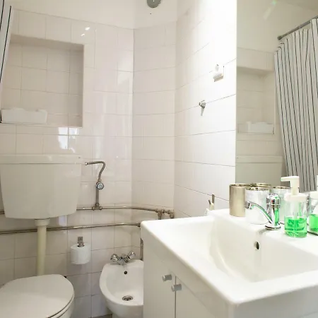 3 Strategically Located, Pleasure Guaranteed3 Lisbon